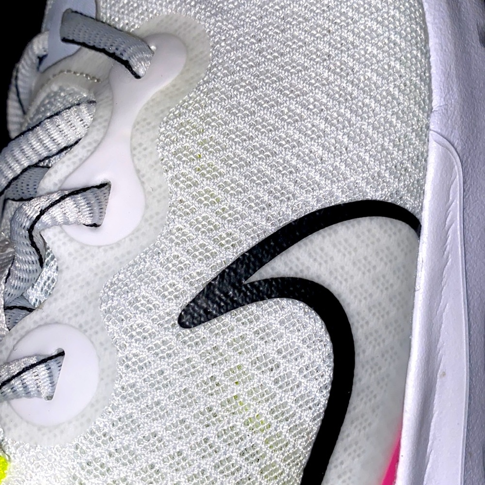 NIKE RENEW RIDE RUNNING SHOE - Picture 2 of 3